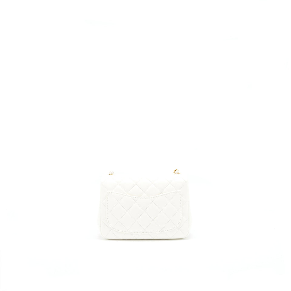Chanel 21B Pearl Crush Square mini flap Bag White