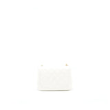 Chanel 21B Pearl Crush Square mini flap Bag White