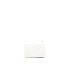 Chanel 21B pearl crush Mini Square flap Bag White
