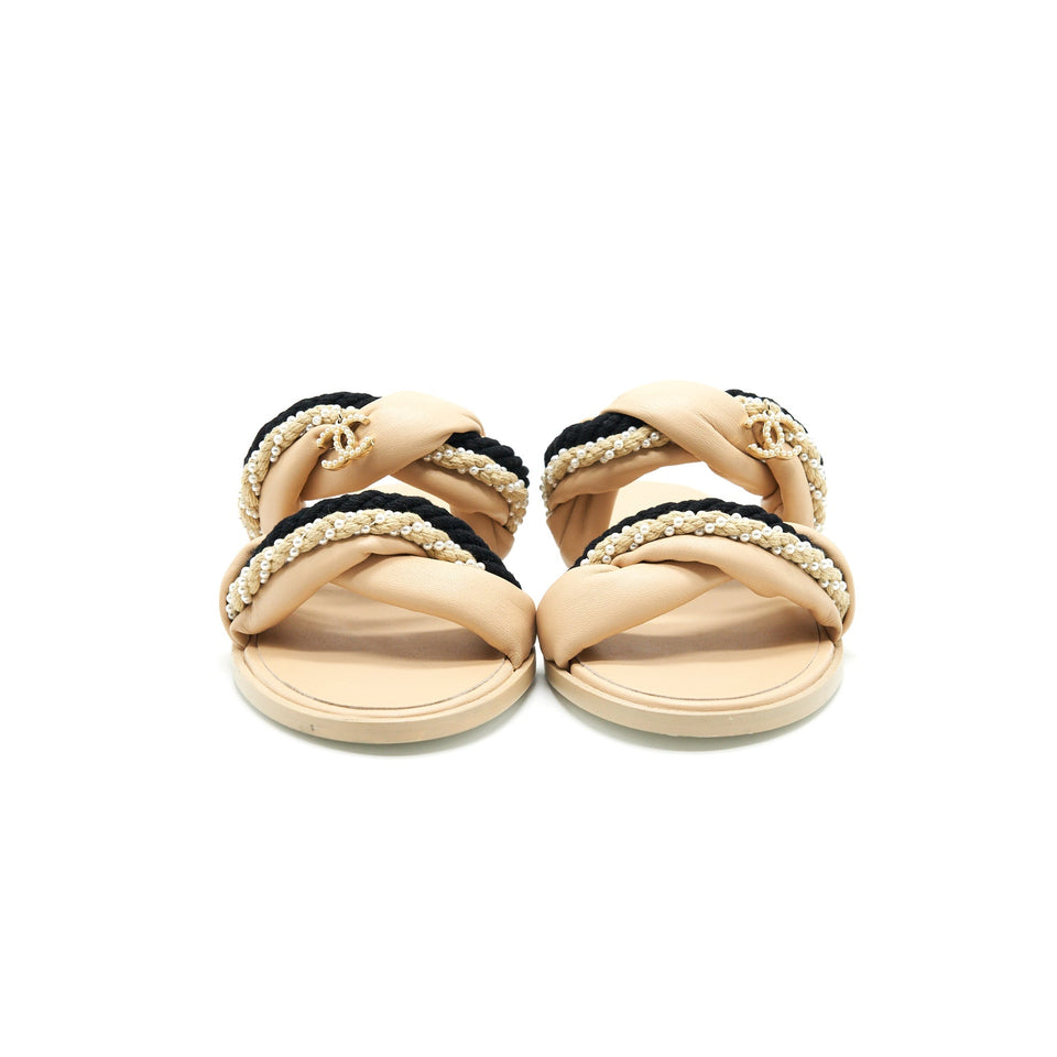 Chanel 19S Mule Beige/ Black Size37C