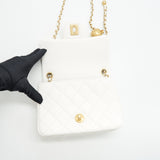 Chanel 21B pearl crush Mini Square flap Bag White