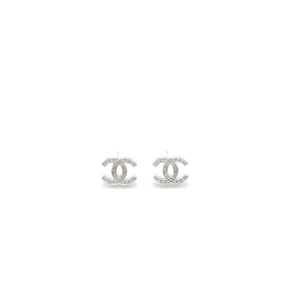 Chanel CC Logo Necklace/Earrings (Sell In A Set)