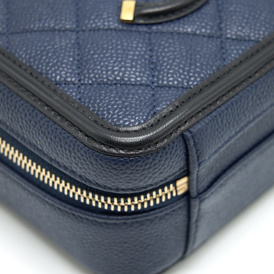 Chanel VANITY CASE IN SMALL NAVY