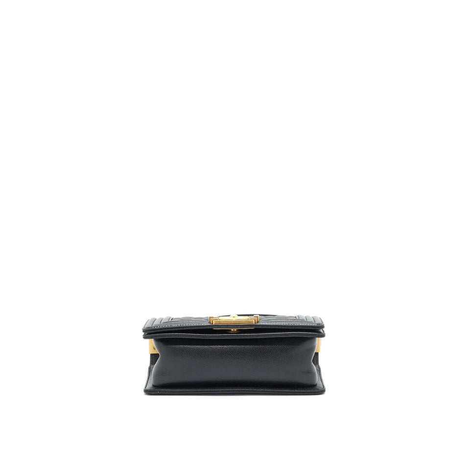 Chanel Small Boy Bag Caviar Black brushed  Year 2021 (microchip serial）