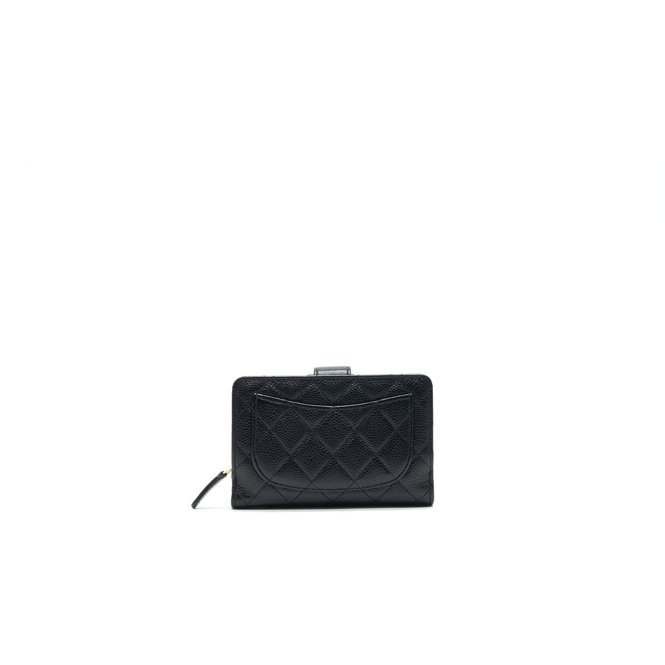 Chanel Quilted CC Bifold Caviar Wallet Black