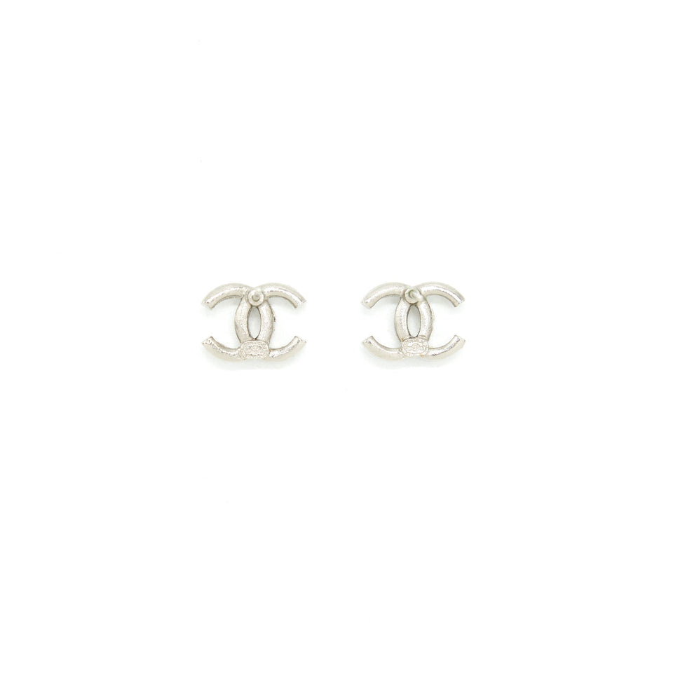 Chanel CC LOGO CRYSTAL EARRINGS