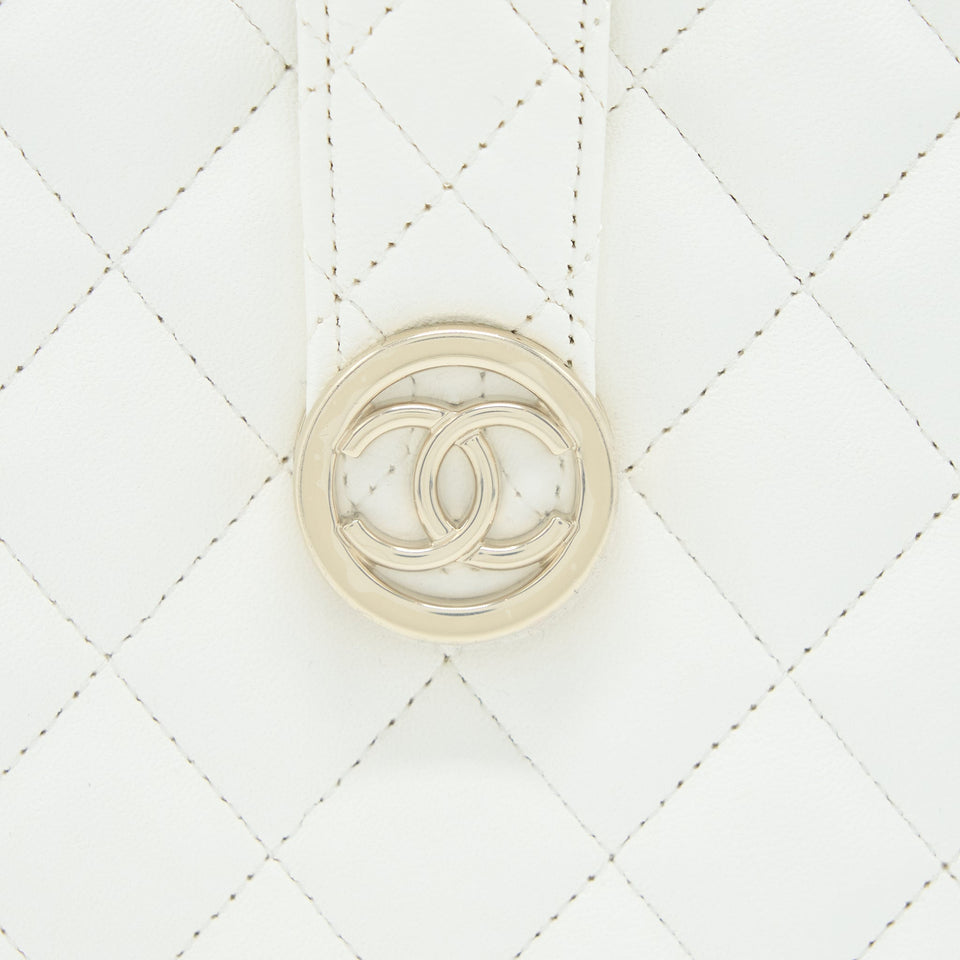 Chanel Quilted Clutch Bag Lambskin White L