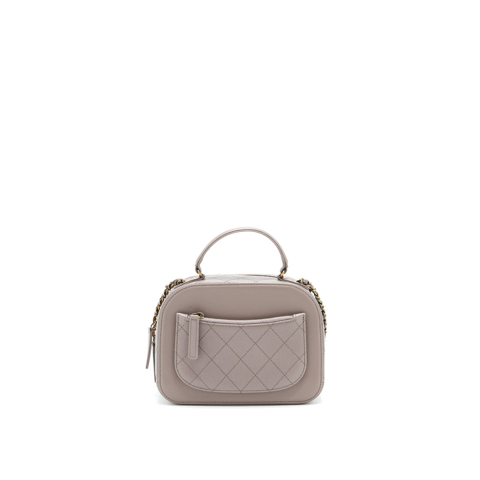 Chanel CC logo vanity with handle and Chain Grey with