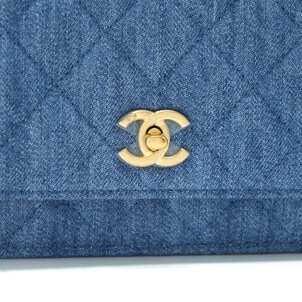Chanel 22C Pearl Crush  Wallet On Chain Denim