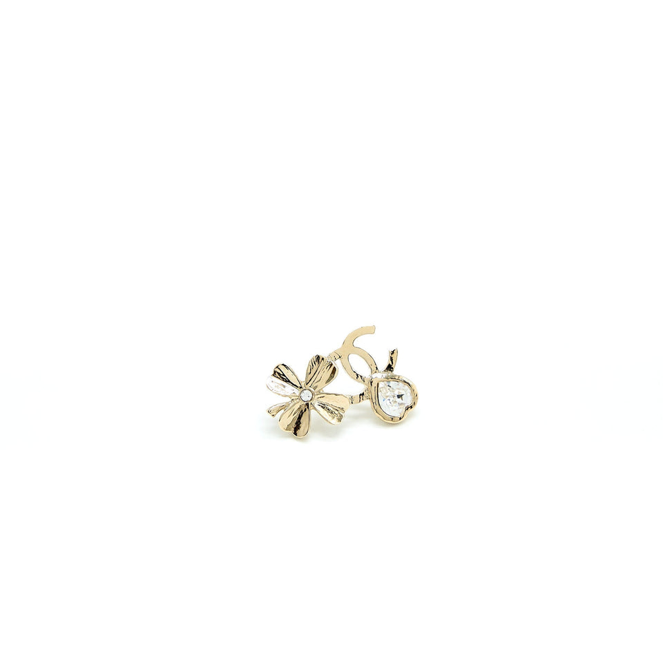 Chanel 22S CC Logo Flower Earrings Crystal Light Gold Tone
