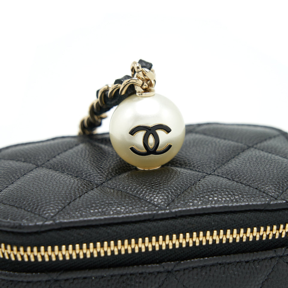Chanel Small Vanity Clutch With Chain CC Pearl Caviar Black L