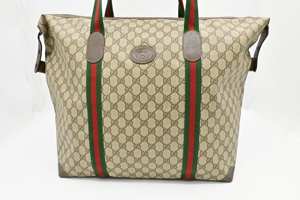 Gucci Shoulder Tote in GG Supreme Canvas