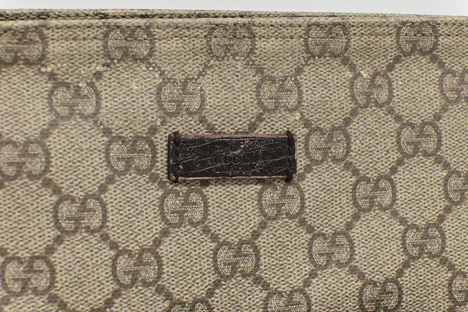 Gucci Square Crossbody in GG Supreme Canvas