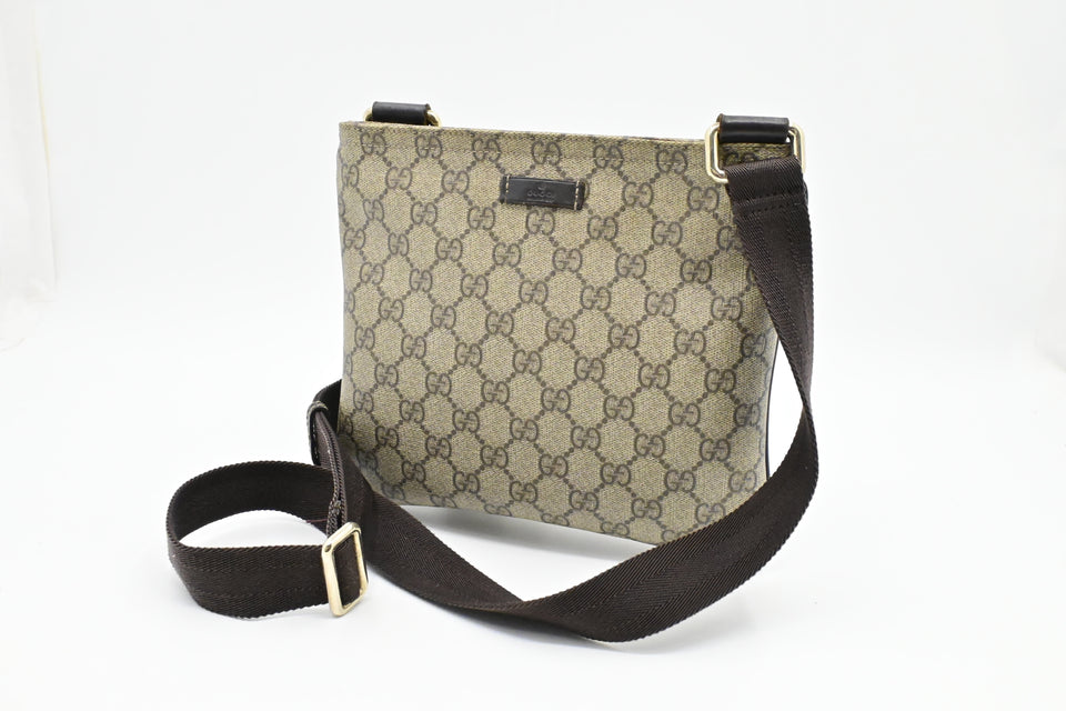 Gucci Crossbody in GG Supreme Canvas
