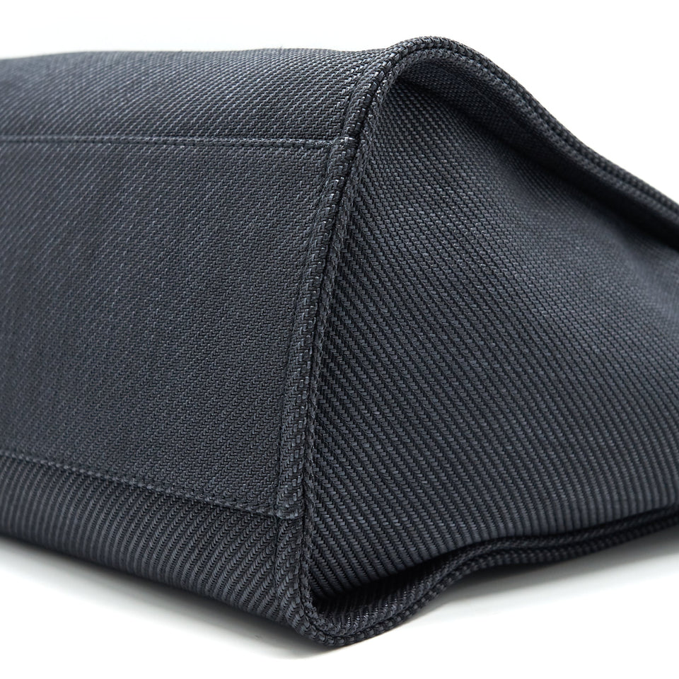 Chanel MEDIUM DEAUVILLE TOTE IN BLACK
