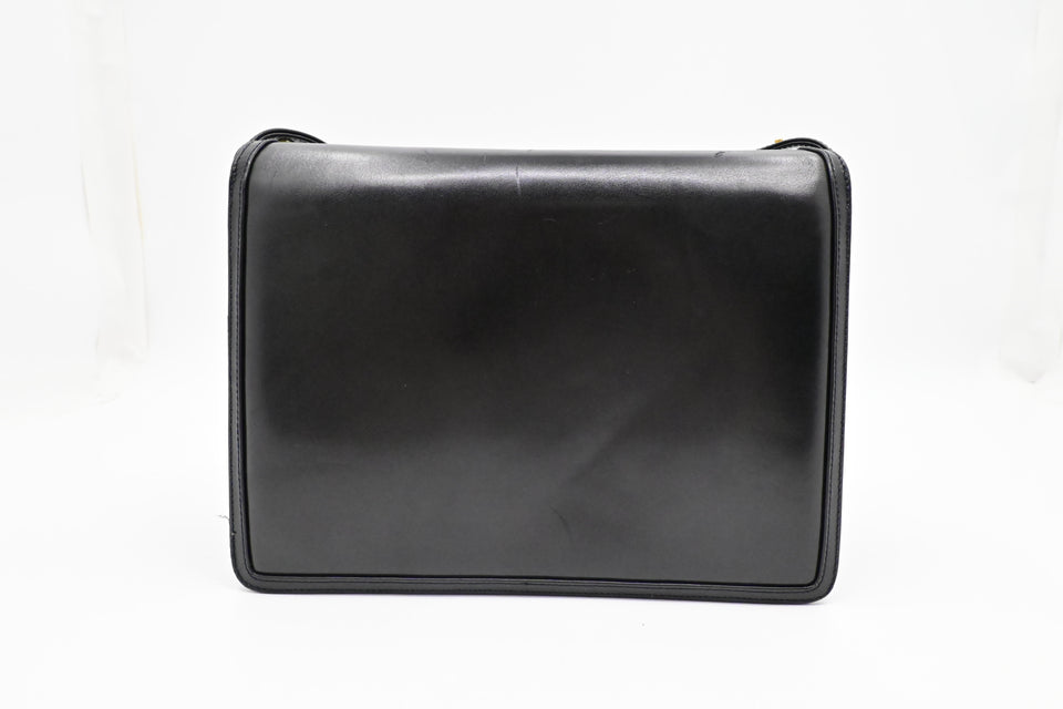Gucci Shoulder Bag in Black Leather