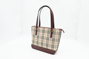 Burberry Shoulder Bag in Cream Checked Canvas