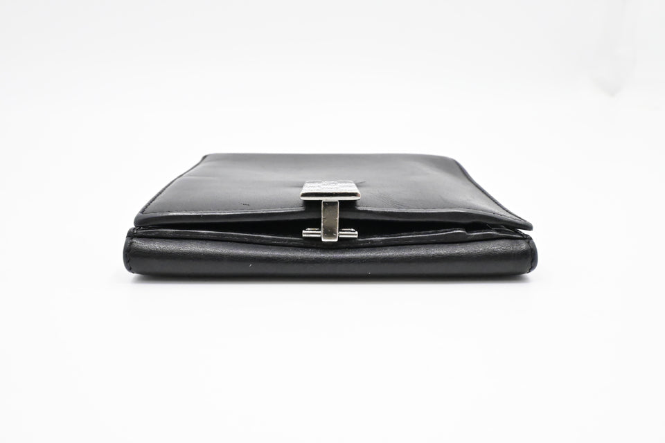 Gucci Bifold Wallet in Black Leather
