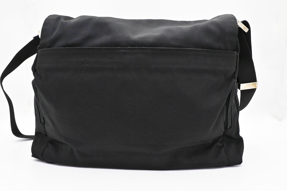 Gucci Messenger Bag in Black Canvas