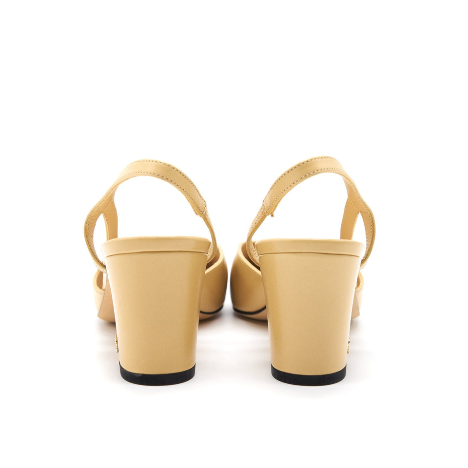 Chanel SLING BACK BEIGE & BLACK SIZE38