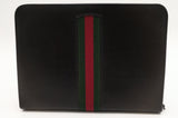 Gucci Zipped Clutch in Black Leather
