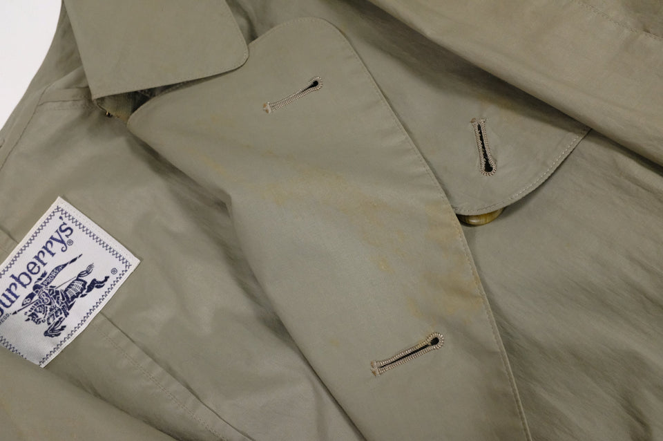 Burberry Trench Coat in Khaki Green Cotton