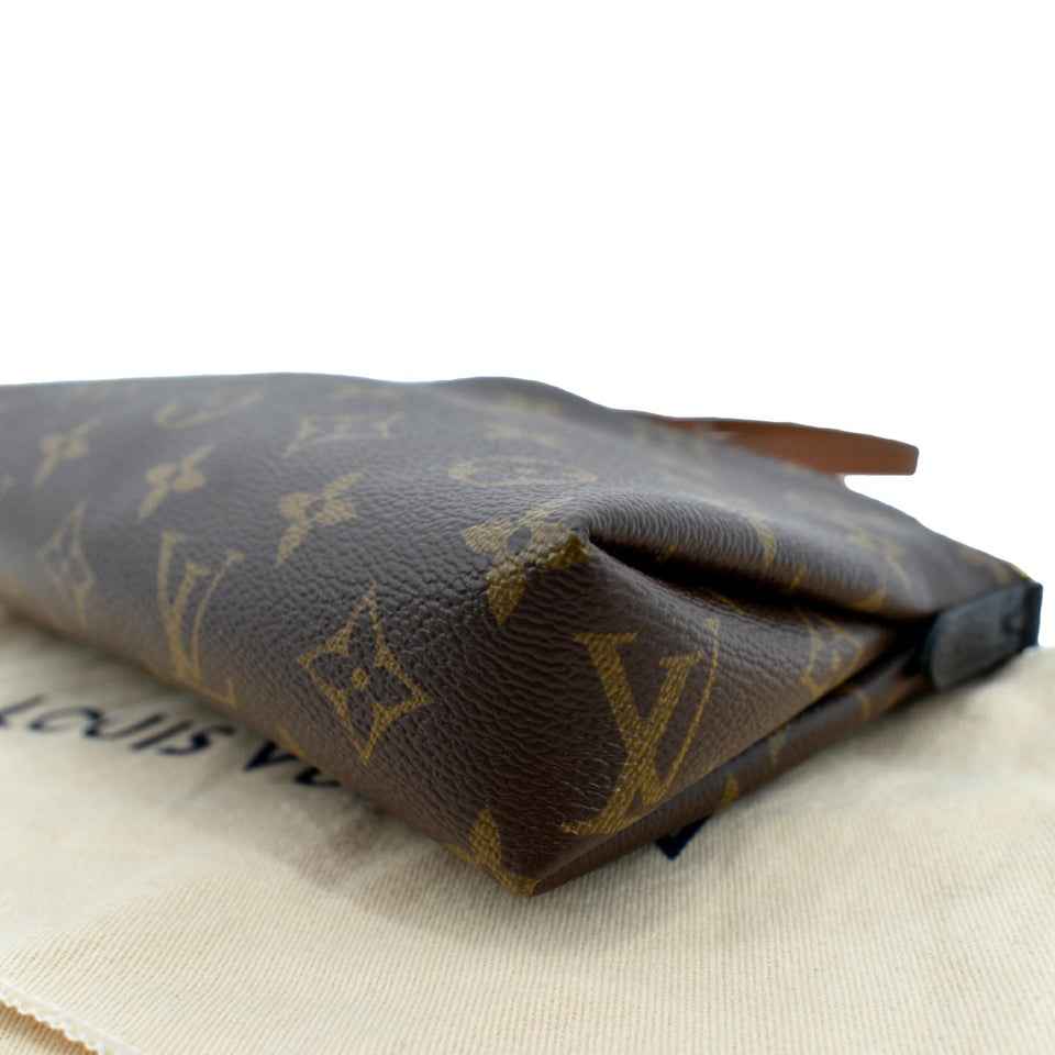 Louis Vuitton Pallas Monogram Canvas Clutch Crossbody Bag Brown