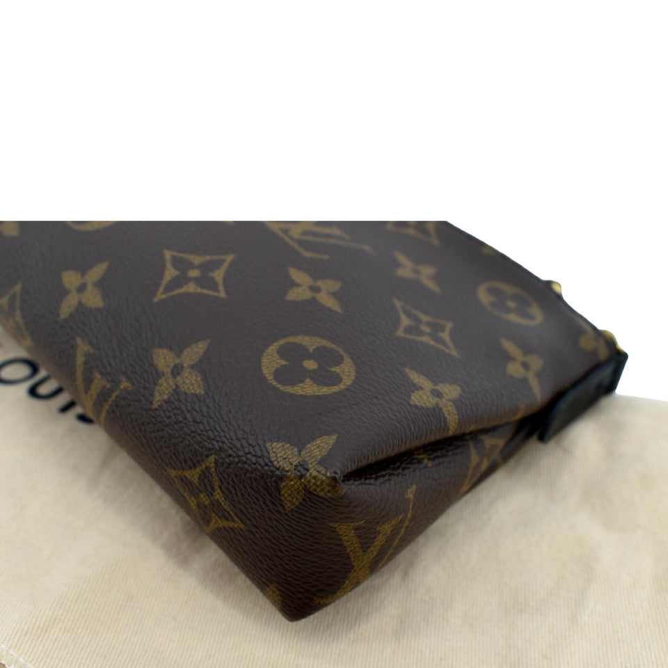 Louis Vuitton Pallas Monogram Canvas Clutch Crossbody Bag Brown