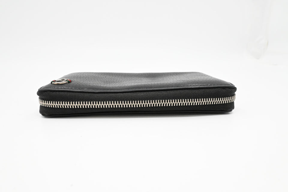 Gucci Long Zippy Wallet in Black Leather