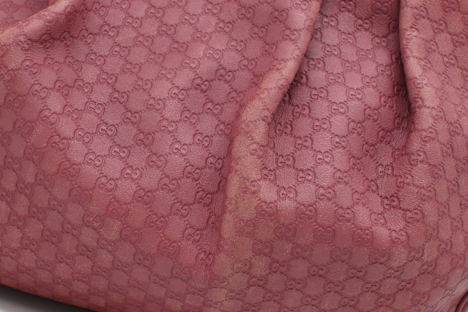 Gucci Sukey Handbag in Pink MicroGuccissima Leather