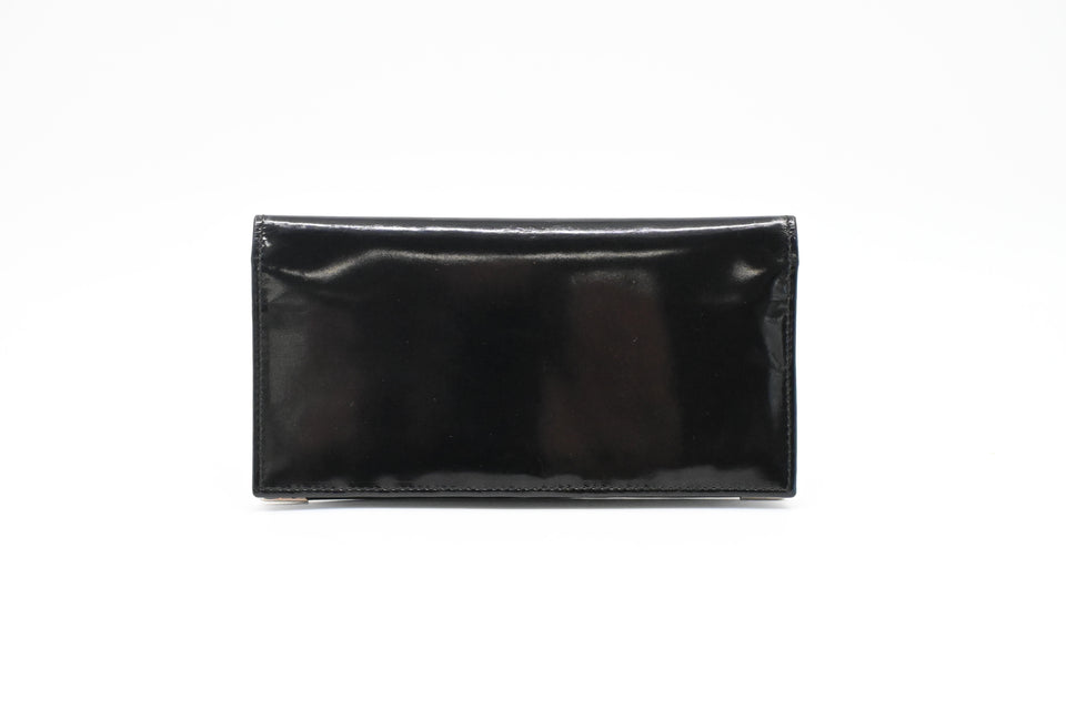 Gucci Bifold Wallet in Black Patent Leather