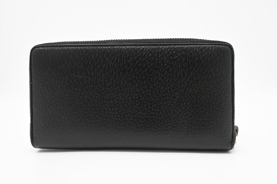Gucci Long Zippy Bee Wallet in Black Leather
