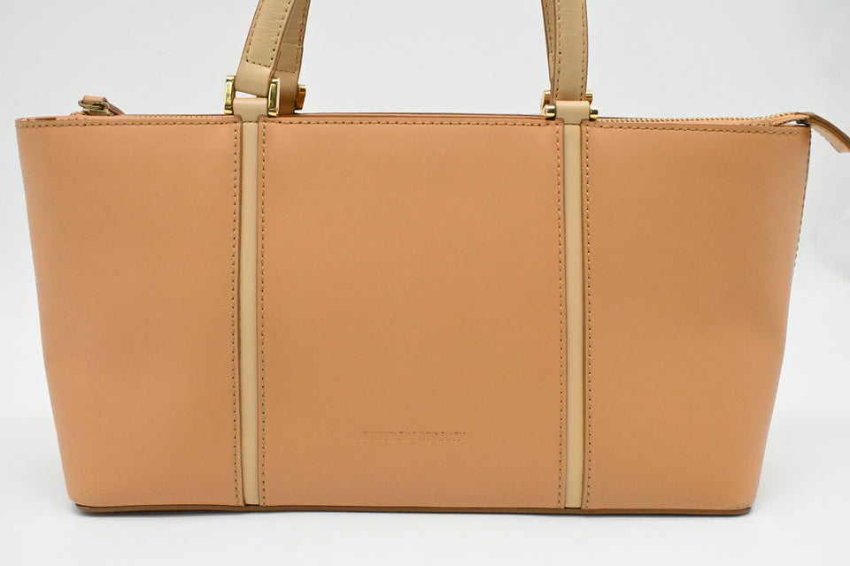 Burberry Handbag in Beige Leather