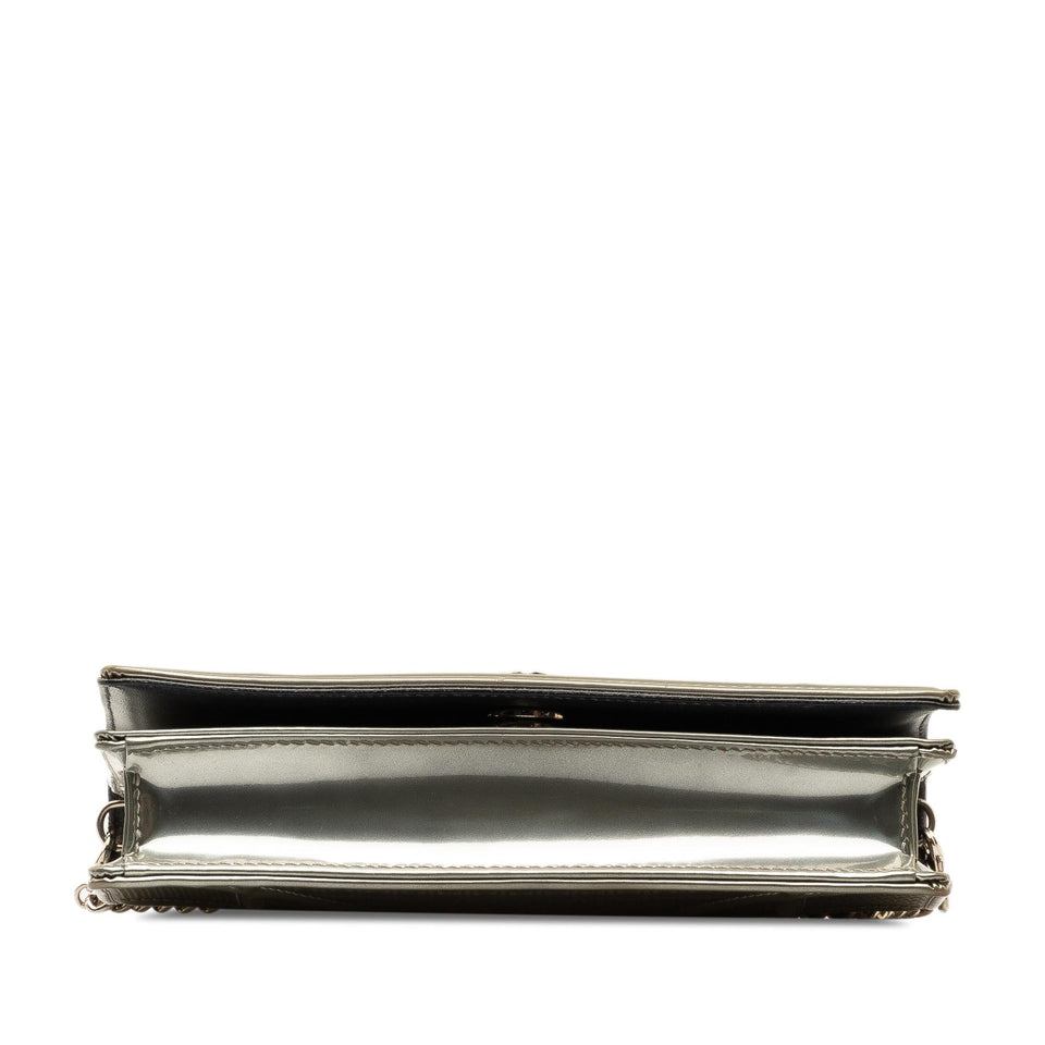 Dior Baby Patent Microcannage Diorama Wallet on Chain (SHG-tQS2vd)
