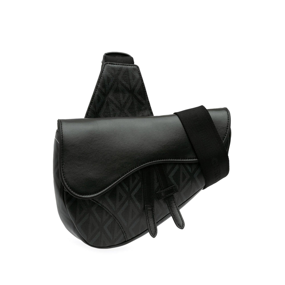 Dior CD Diamond Saddle Bag (SHG-MQmCva)