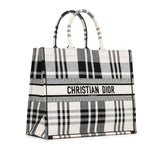 Dior Large Check'n'Dior Book Tote (SHG-ZkMe5m)