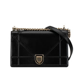 Dior Medium Calfskin Diorama Flap (SHG-gAEZfC)