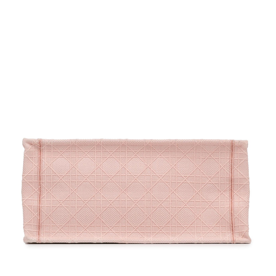Dior Medium Cannage Embroidered Book Tote (SHG-ndQLhS)