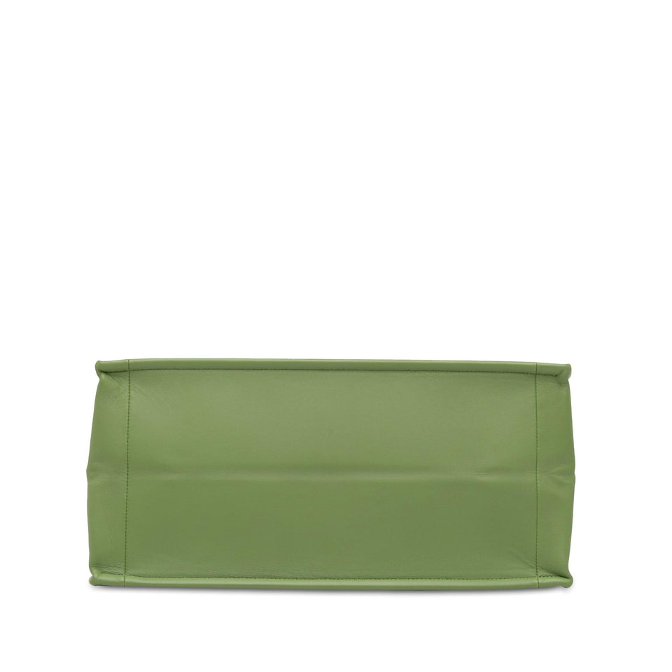 Dior Medium Embossed Leather Book Tote (SHG-t7LciD)