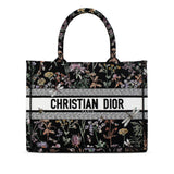 Dior Medium Embroidered Herbarium Book Tote (SHG-kasyJl)