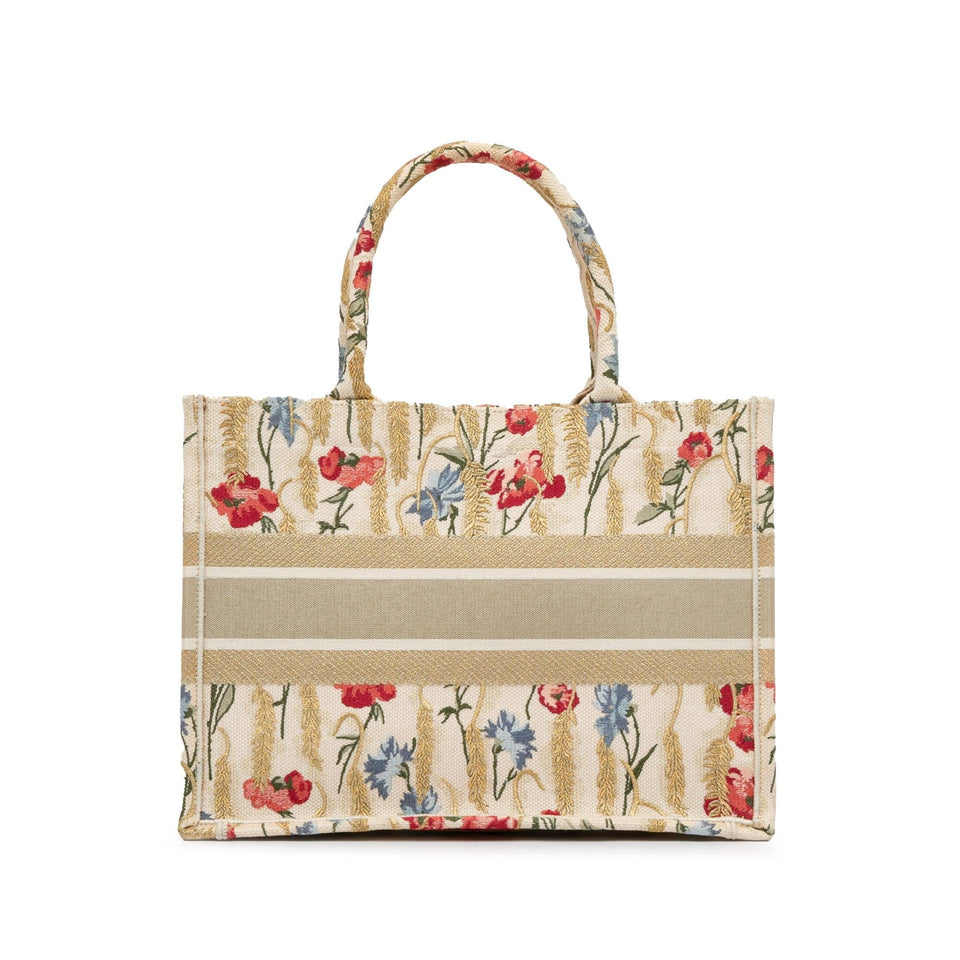 Dior Medium Embroidered Hibiscus Book Tote (SHG-zgBOJX)