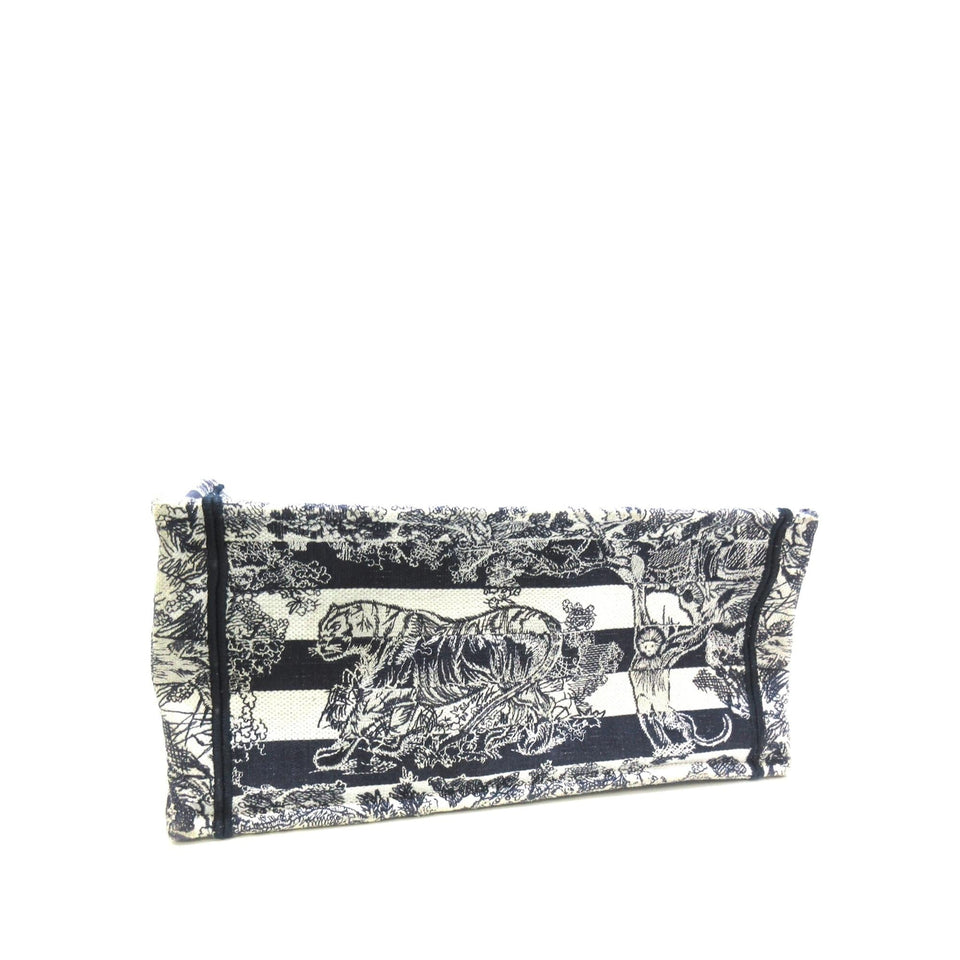 Dior Medium Toile de Jouy Book Tote (SHG-w91Lfx)