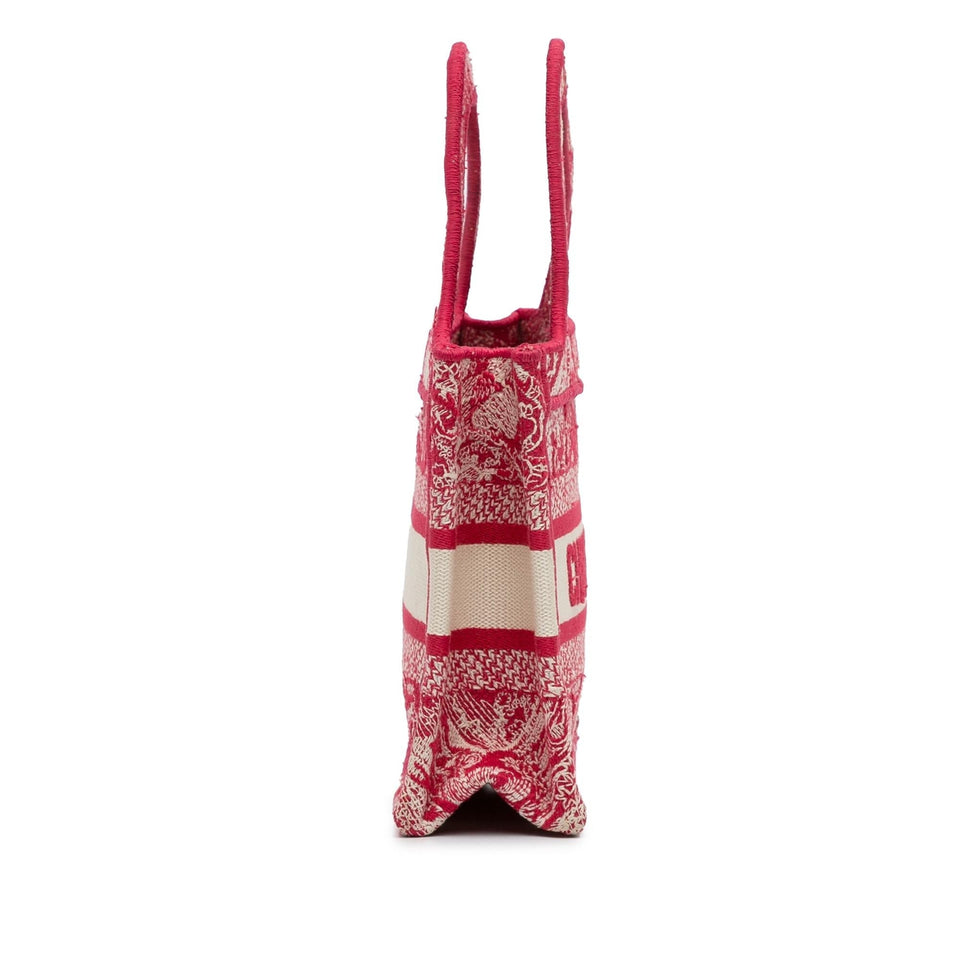 Dior Mini Embroidered Book Tote (SHG-PkGOnT)