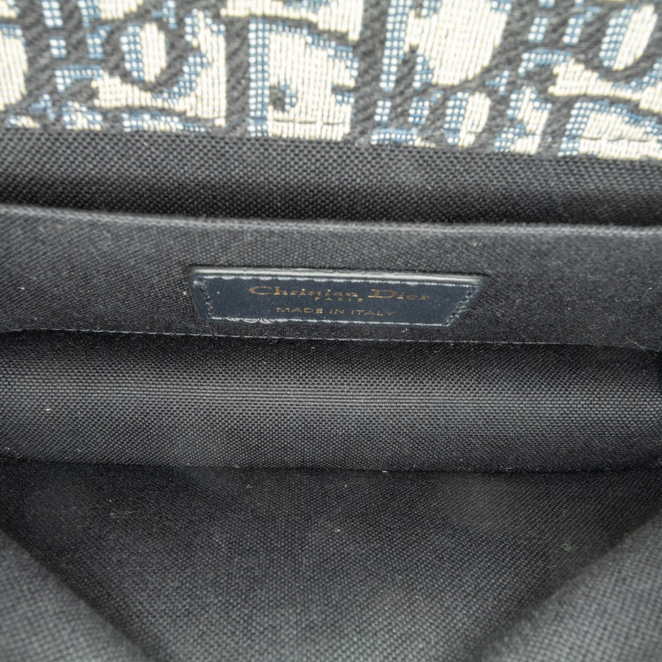 Dior Oblique 30 Montaigne East West Bag with Chain (SHG-Aqam3m)