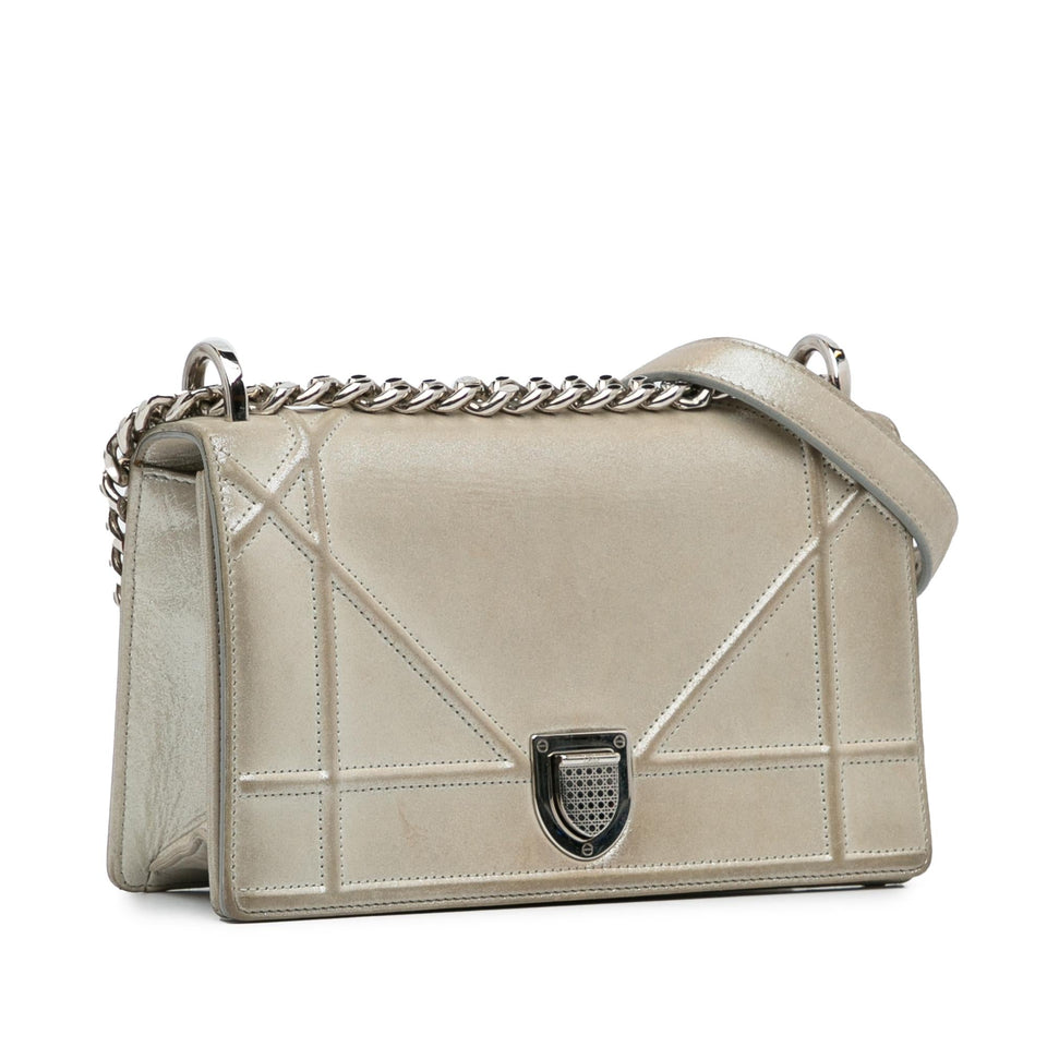 Dior Small Diorama Flap (SHG-FvC9TJ)