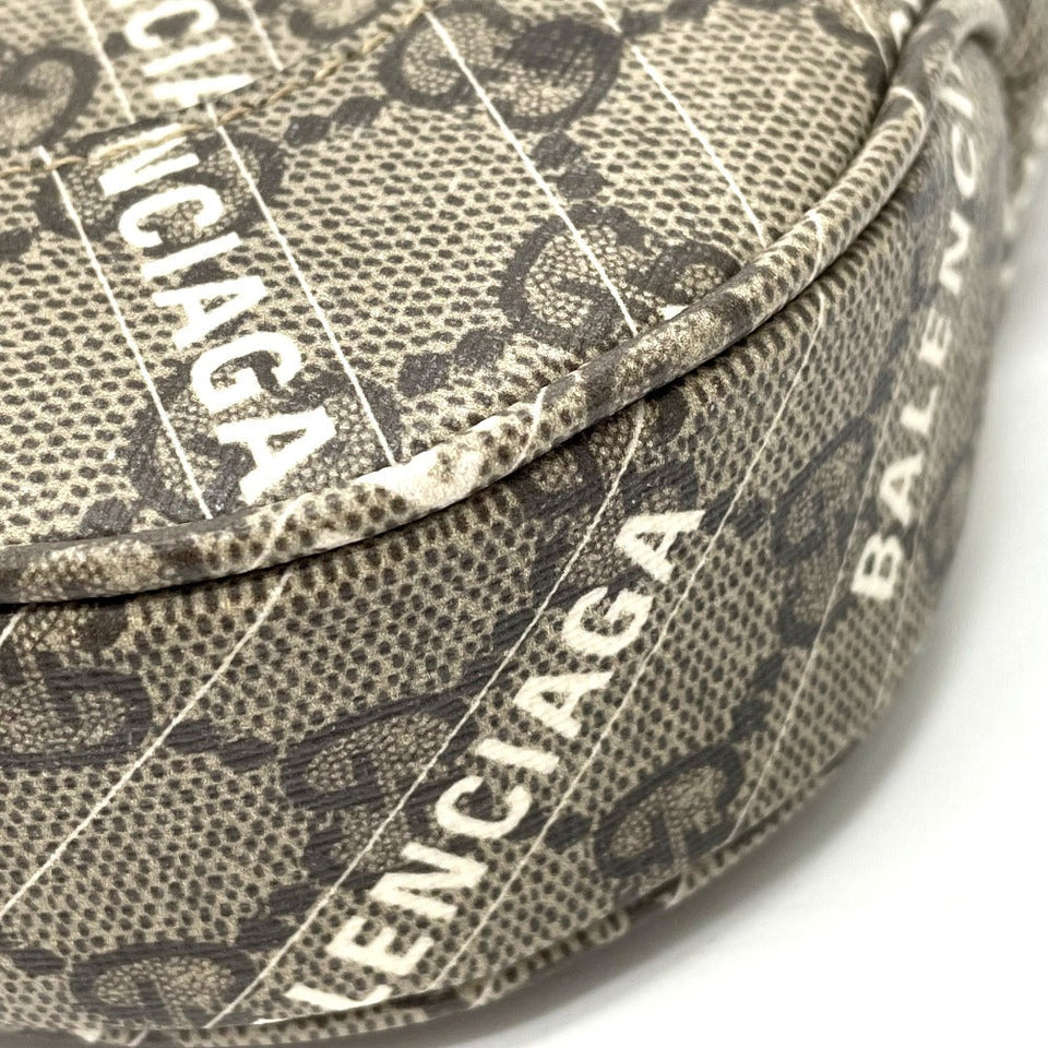 Gucci Handbag 636706 GG Supreme Canvas beige Balenciaga BALENCIAGA collaboration The Hacker Project