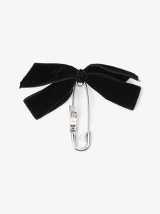 Christian Dior Logo Block Letters with Ribbon Safety Pin Brooch Black / Silver Base Metal