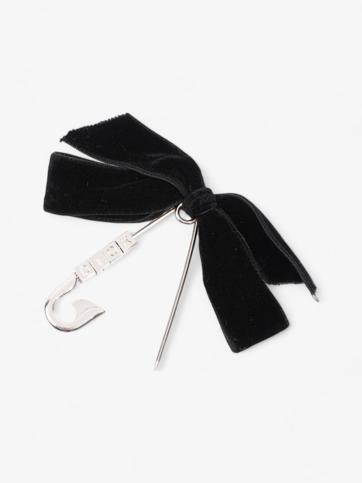 Christian Dior Logo Block Letters with Ribbon Safety Pin Brooch Black / Silver Base Metal