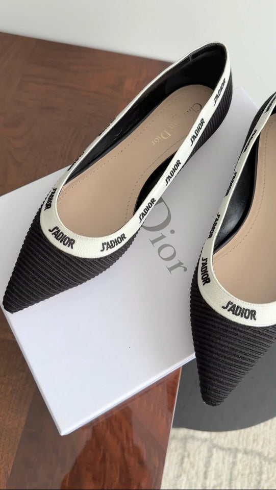 Dior J'ADior Embroidered Flat Shoes - 39 / 8.5