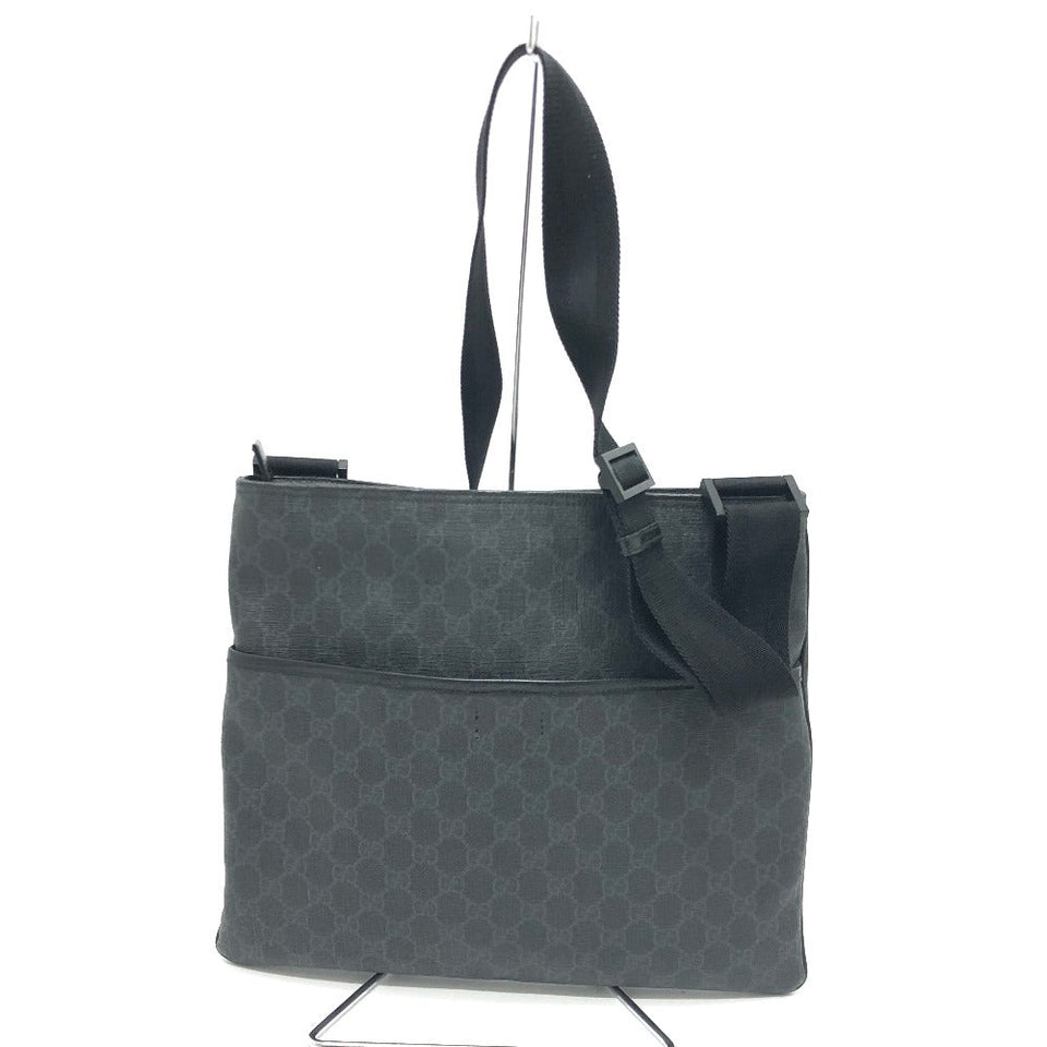 Gucci Shoulder Bag 162904  GG Supreme Canvas black GG mens